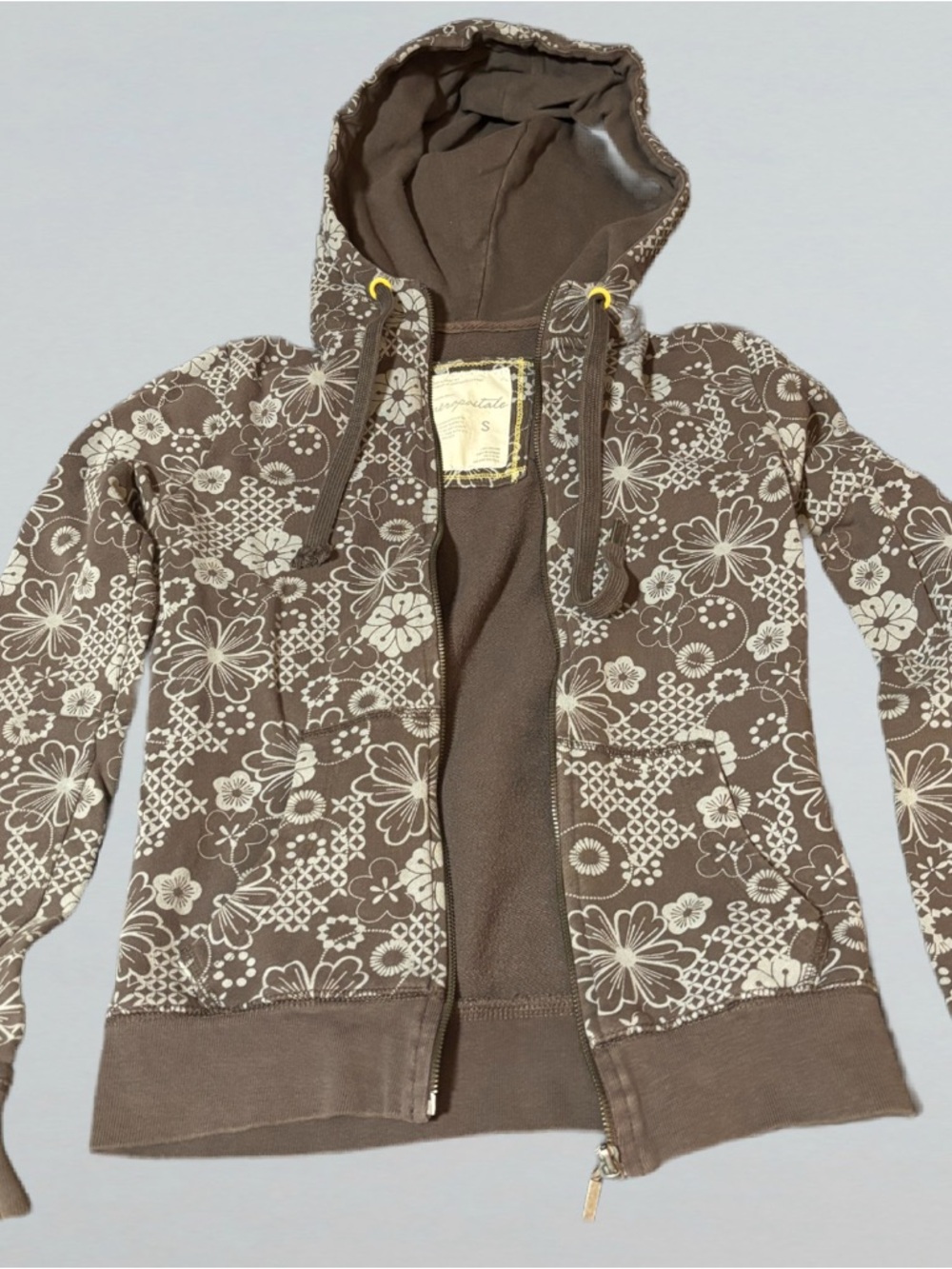 Y2K Vintage Aeropostale Women’s Zip-up Hoodie